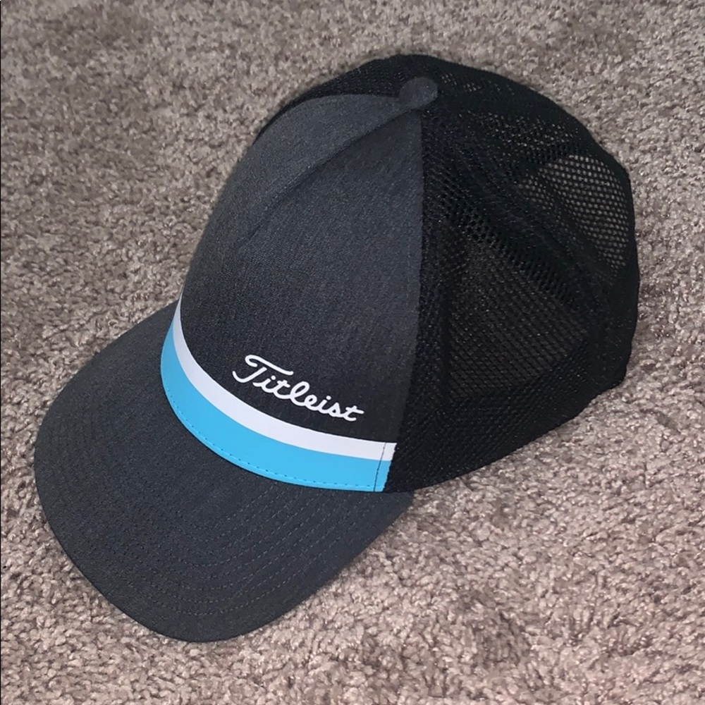 NWOT Titleist Hat